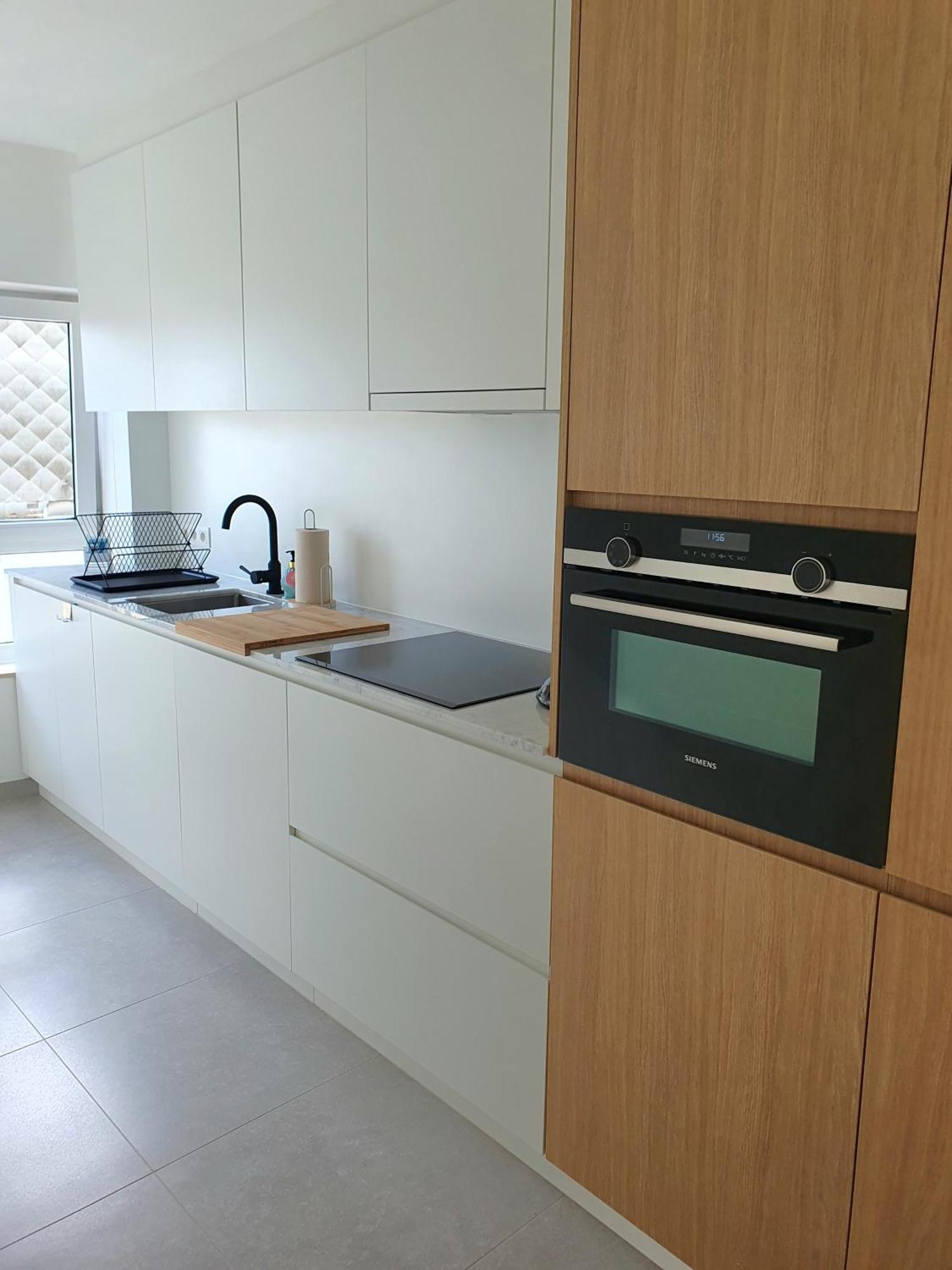 Skaai Five - Newly Renovated 2 Bedrooms Apartment أوستيند المظهر الخارجي الصورة